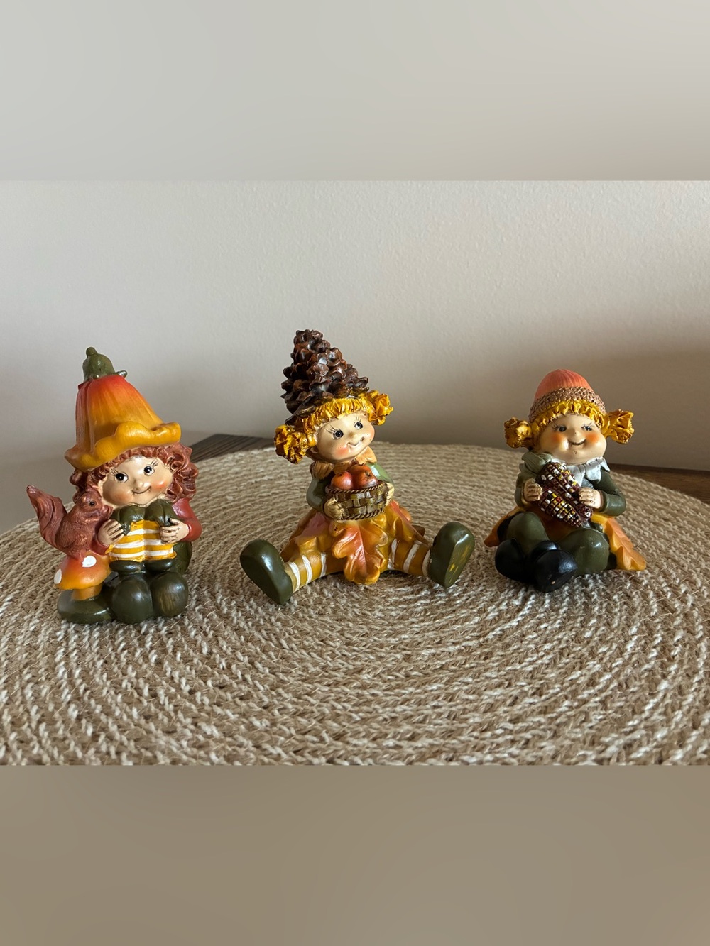 Autumn 🍂 Girls Set of 3 Tier Tray/Shelf Sitters